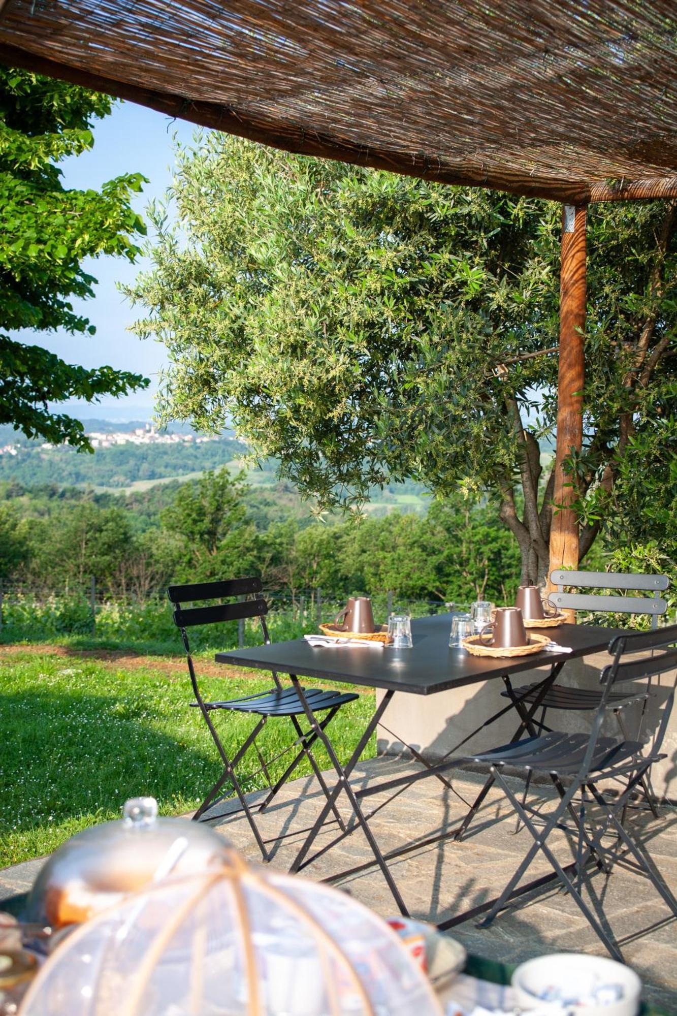 B&B Il Poggio Di Gavi Exterior foto